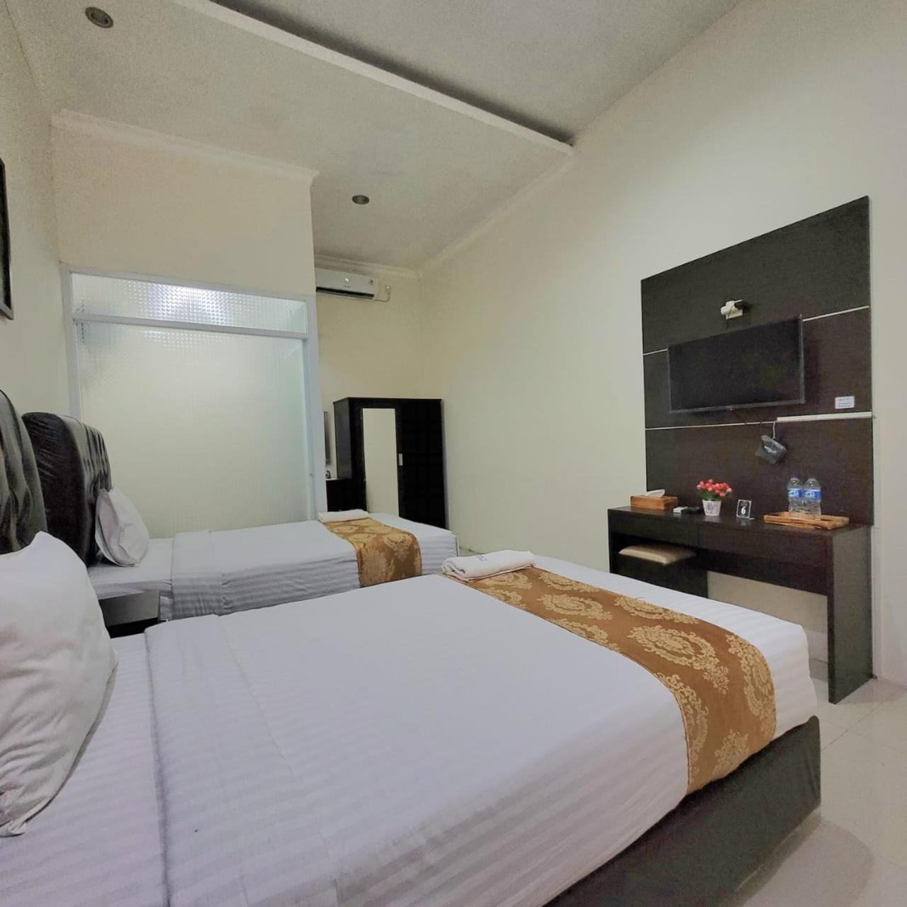 Mahakam Guest House Παντάνγκ Δωμάτιο φωτογραφία