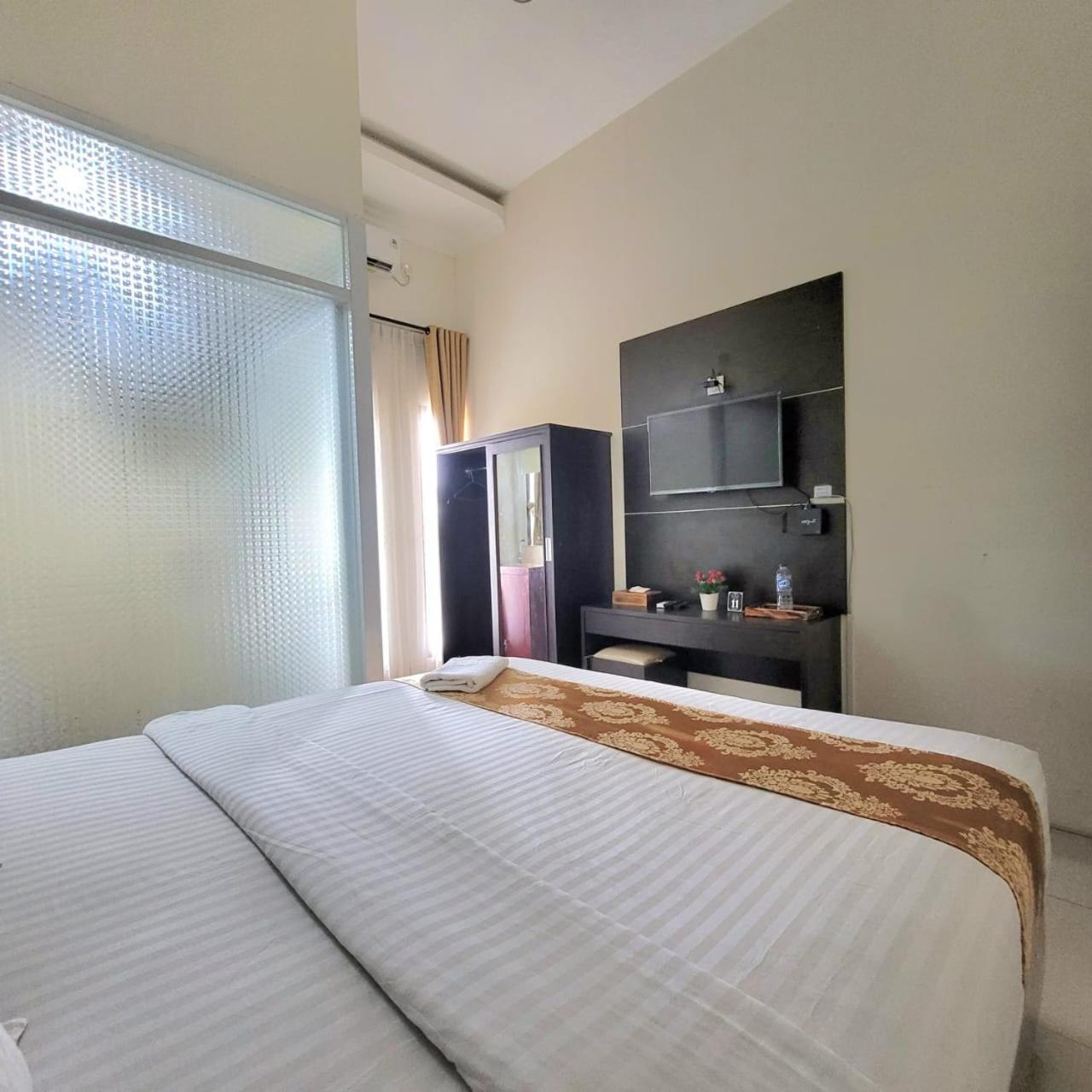 Mahakam Guest House Παντάνγκ Δωμάτιο φωτογραφία